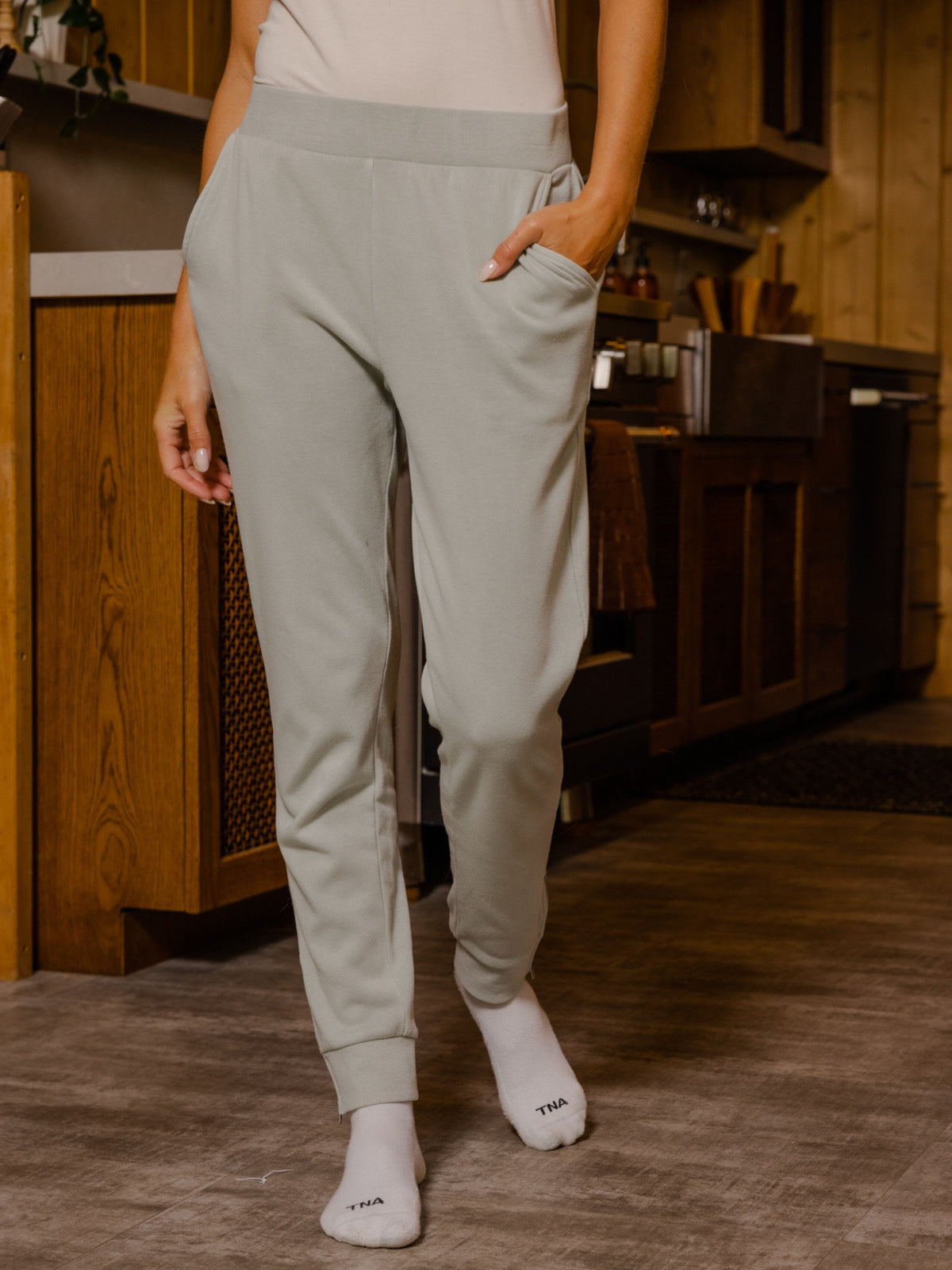 MONIQUE JOGGER - PREPACK 6 UNITS