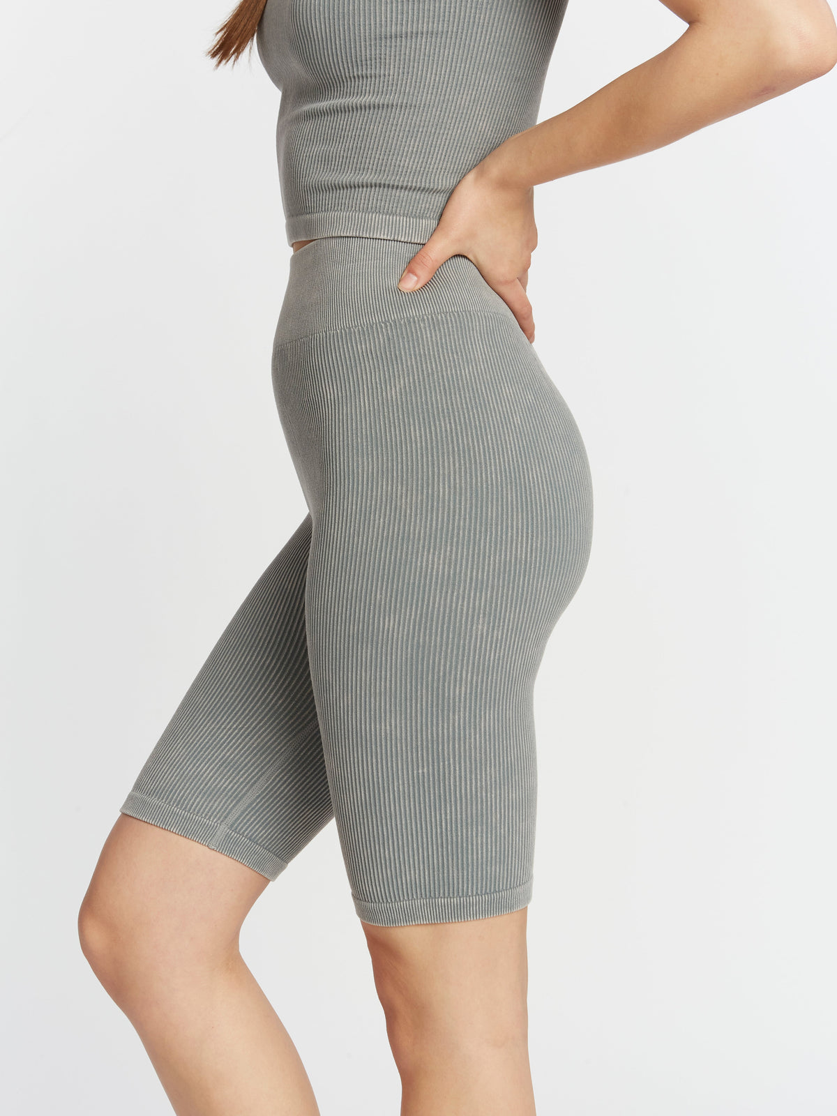 KYLA SHORTS - PRE PACK 6 UNITS