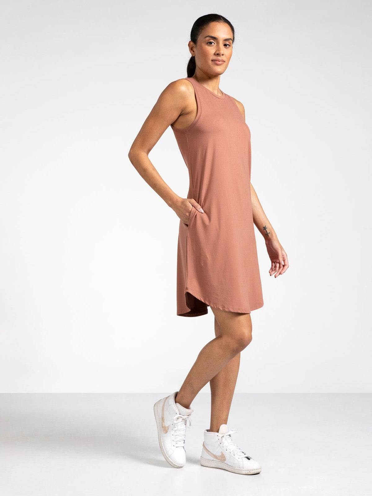 VENUS DRESS - PRE PACK 6 UNITS