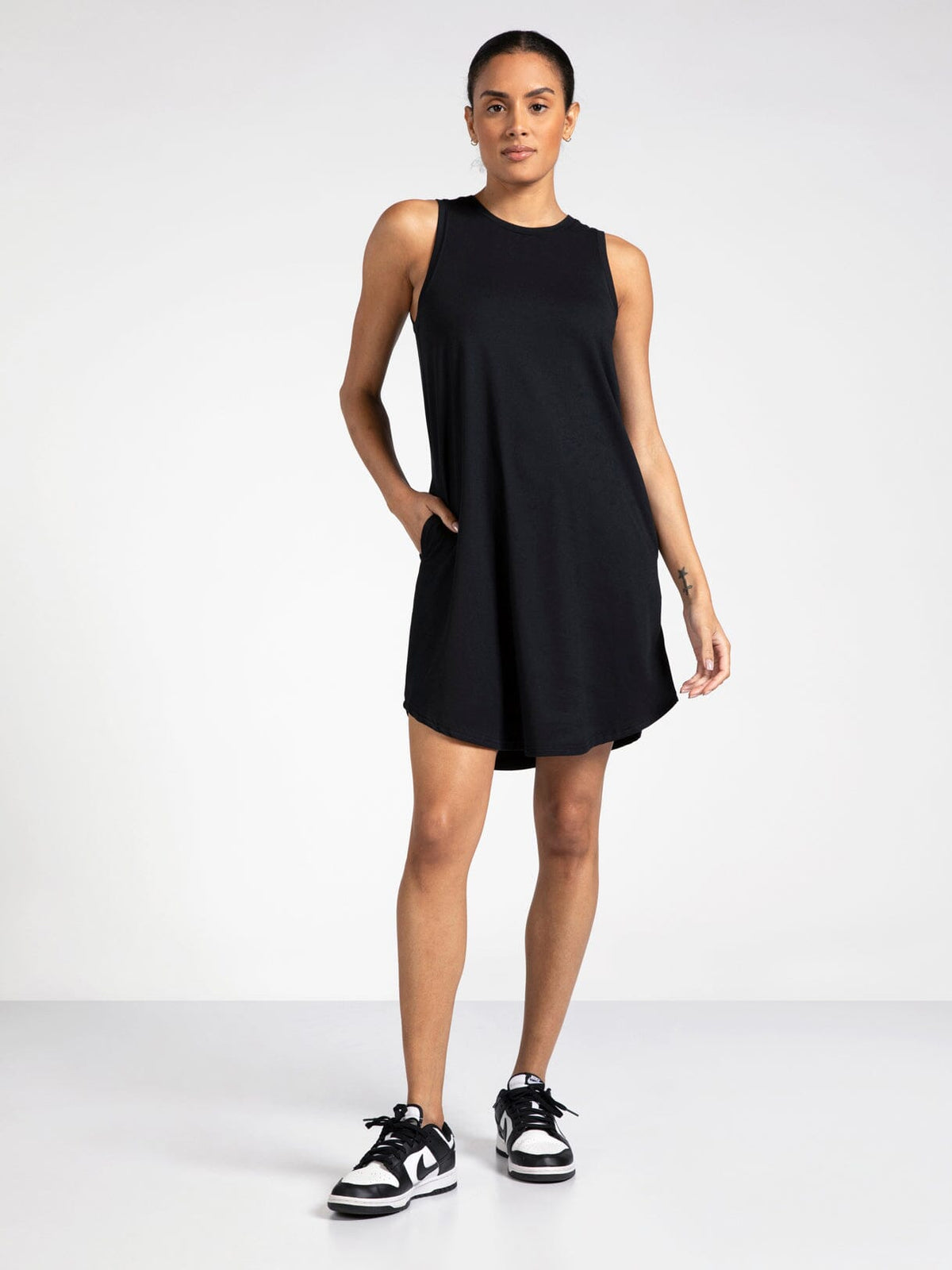 VENUS DRESS - PRE PACK 6 UNITS