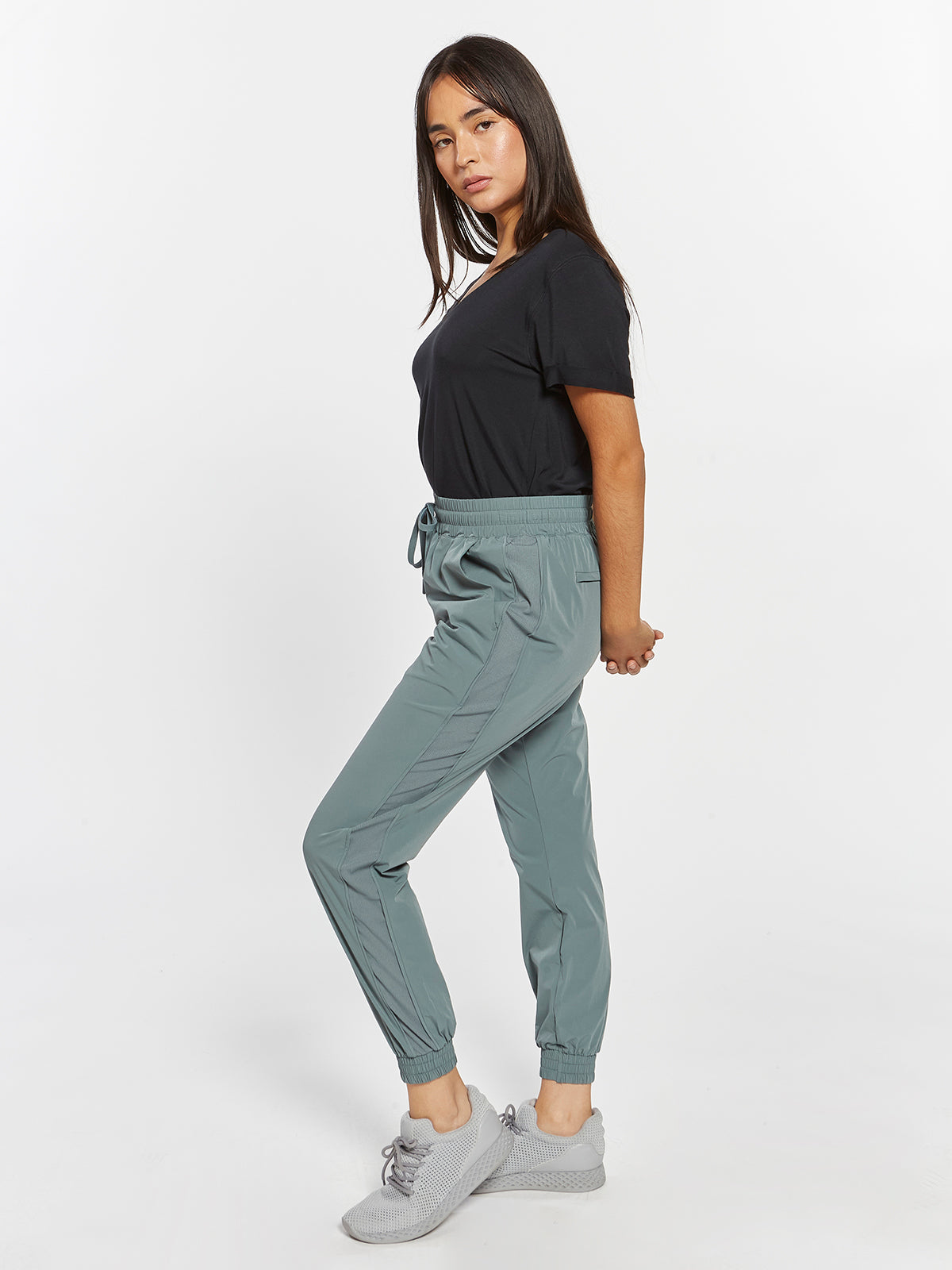 ZUZANA JOGGER - PRE PACK 6 UNITS