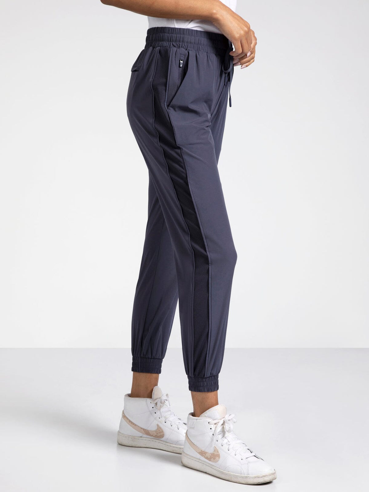 ZUZANA JOGGER - PRE PACK 6 UNITS