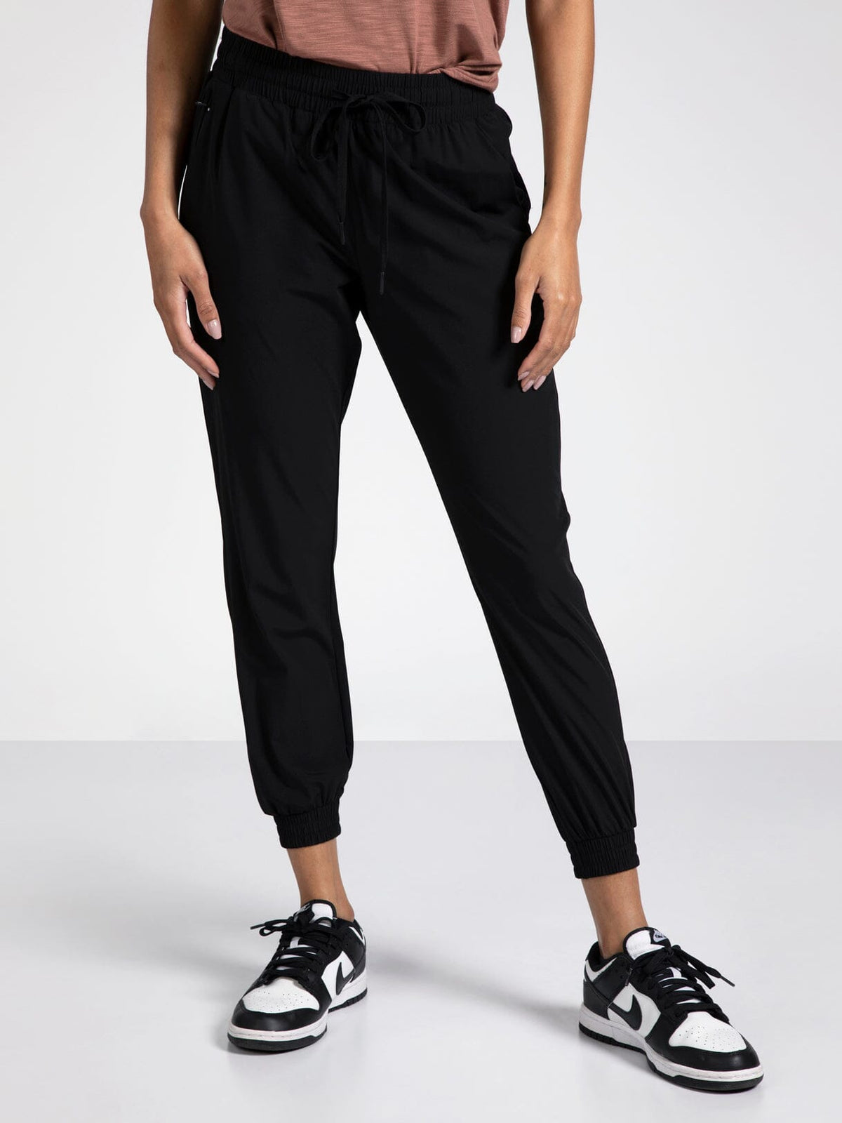 ZUZANA JOGGER - PRE PACK 6 UNITS