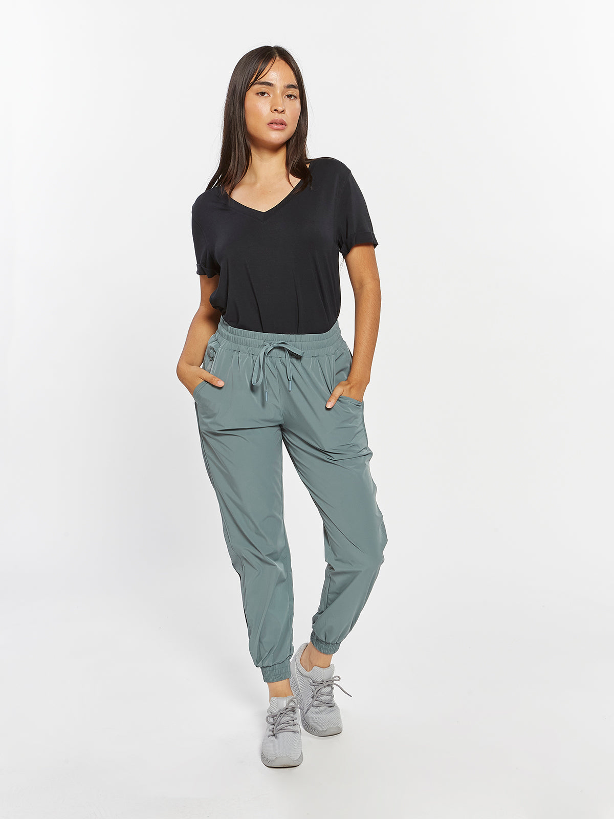 ZUZANA JOGGER - PRE PACK 6 UNITS